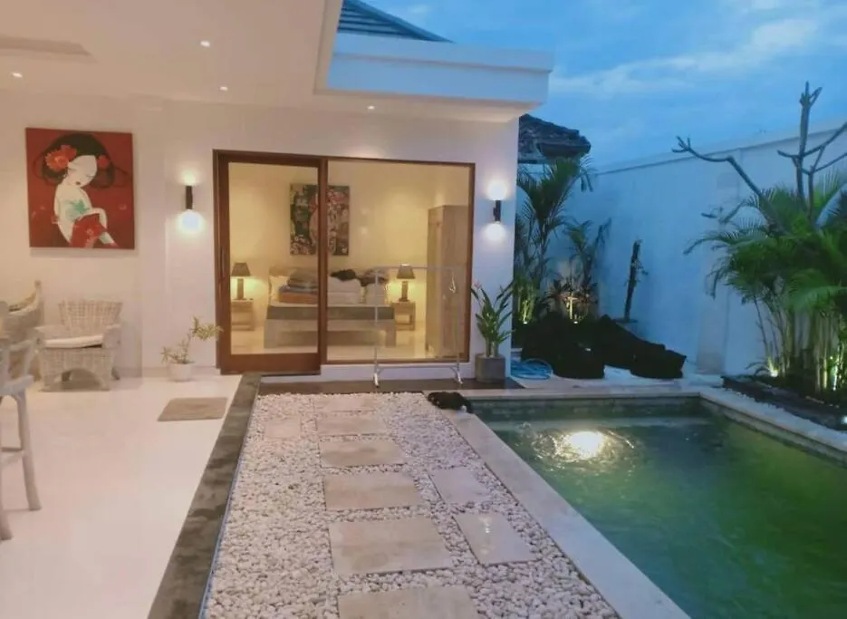 Villa Umara 2 Kerobokan Close To Seminyak